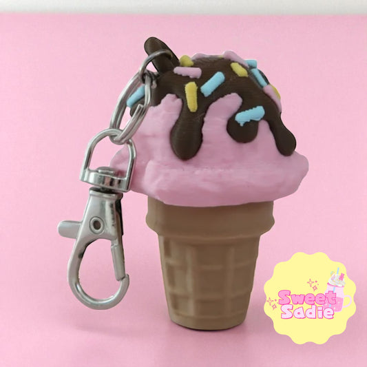 Sweet Strawberry ice cream - Fidget Clicked Keychain